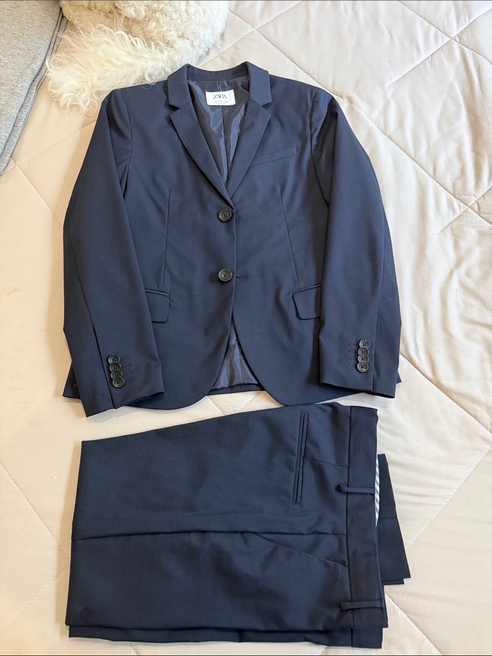 Zara Men's Dark Navy Two-Button Blazer with Matching Trousers